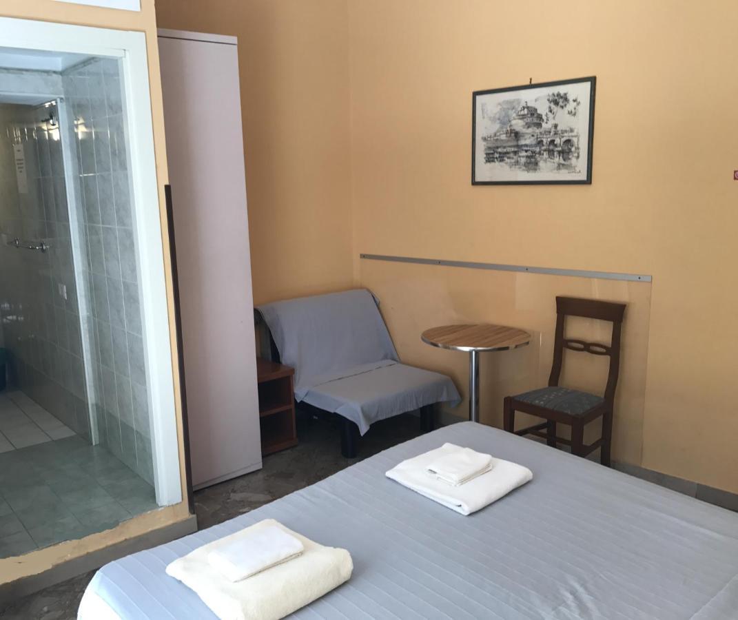 San Daniele Bundi House Hotell Rom Exteriör bild