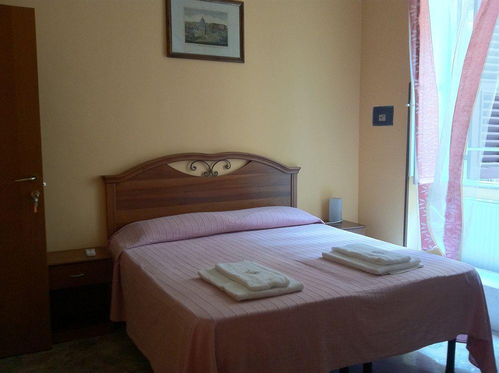 San Daniele Bundi House Hotell Rom Exteriör bild